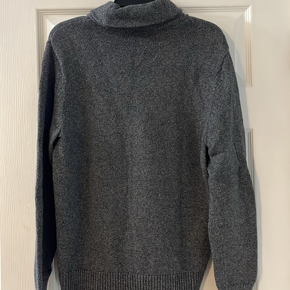 Men’s gap sweater - Picture 3 of 3